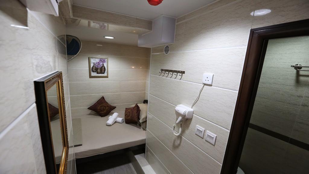 Hotel Aashiana à Kowloon  Extérieur photo