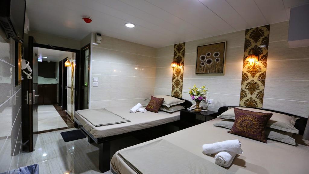 Hotel Aashiana à Kowloon  Extérieur photo