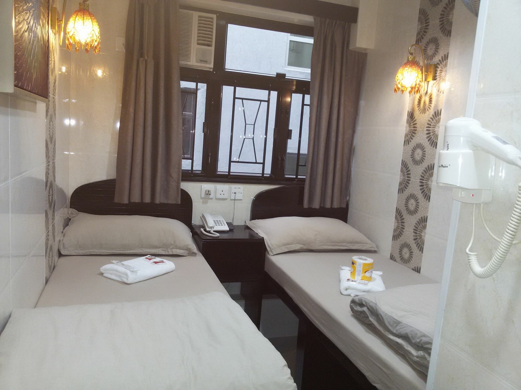 Hotel Aashiana à Kowloon  Extérieur photo